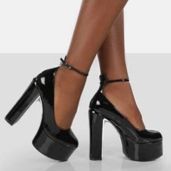 NEW Black Platform Ankle Strap Heels - Picture 5 of 11